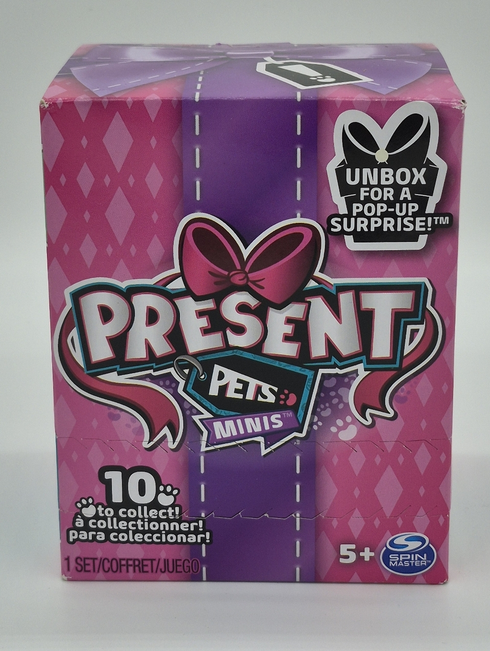Present Pets Minis Mystery Box Surprise Pet NEW Sealed Damaged Box